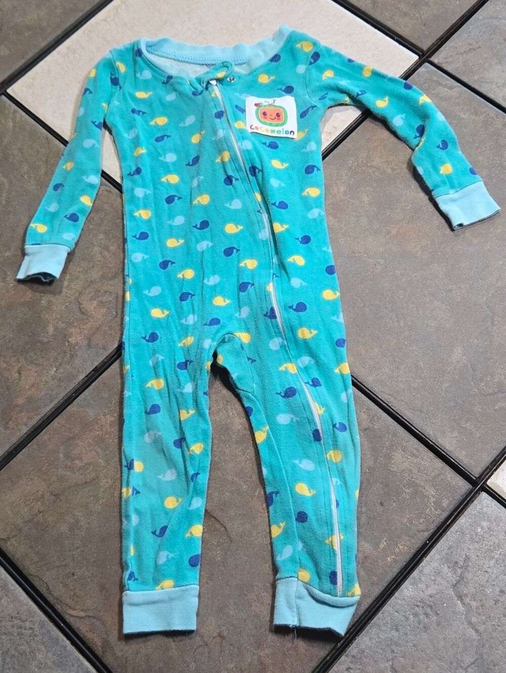 CoComelon Footless Pajamas 18M Whale Print Zip One Piece Snug Fit Sleeper Baby
